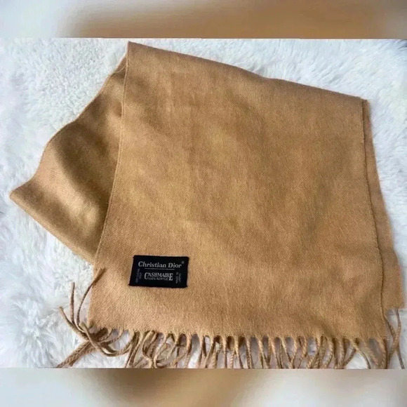 Christian Dior Tan Scarf NEW - Picture 3 of 3